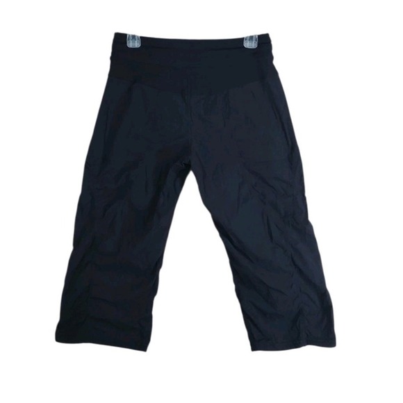 Lululemon Yoga Studio Dance Cropped Pants Sz 6 29-34 x19 Black Striped Stretch - Picture 7 of 8